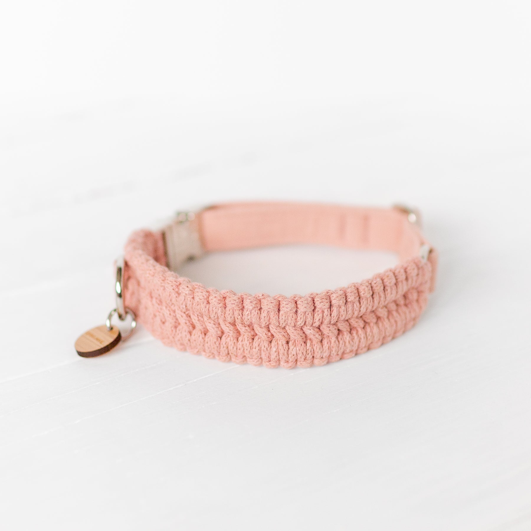 pink macrame dog collar in recycled cotton with silver hardware