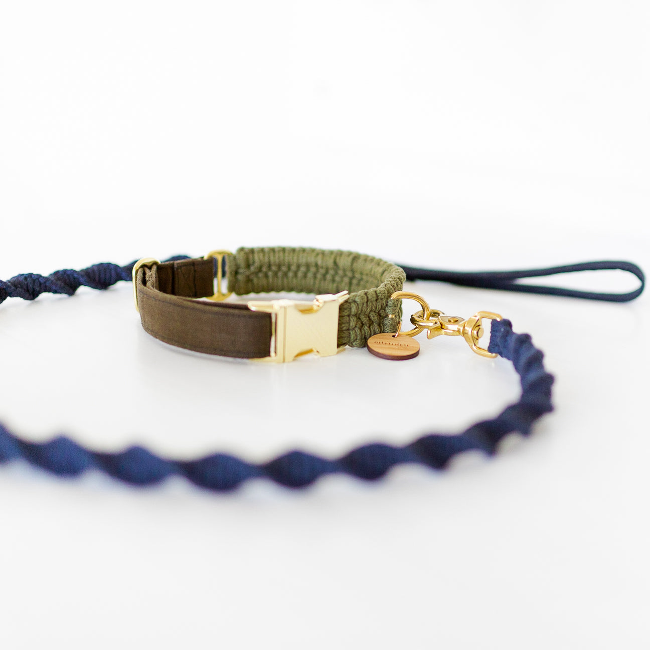 macrame dog collar in green and macrame dog leash in blue with brass hardware